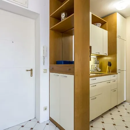 Ex Ujo Apartment Split